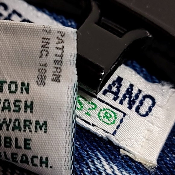 Guess Vintage 80s Acid-Washed Trucker Jacket/ Guess Striped Crewneck Men' Medium - Picture 5 of 16